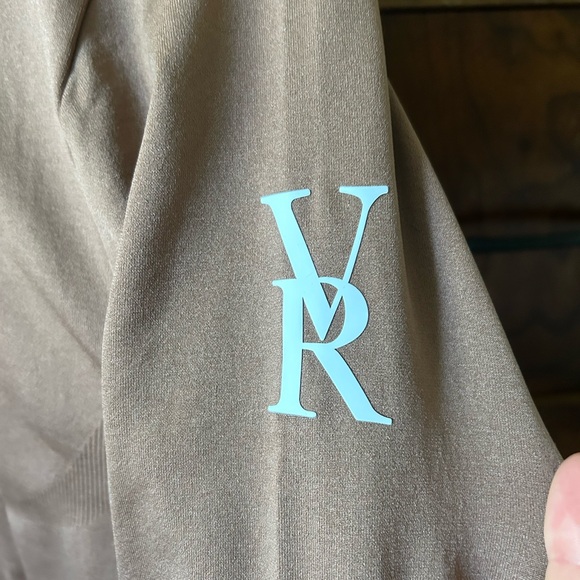 Victoria Rose Equestrian (VR Equestrian) original performance top, size S, Java - Picture 2 of 5